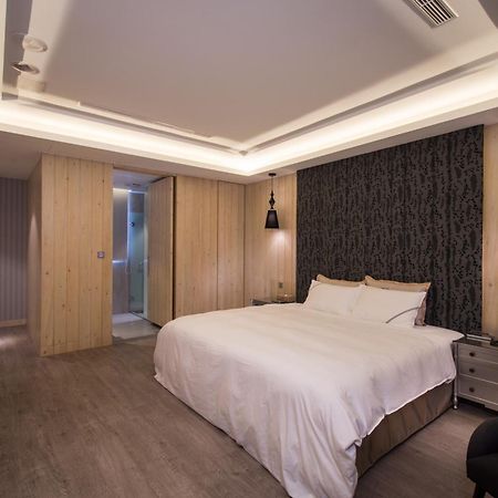 U-Her Hotel Taichung Eksteriør bilde