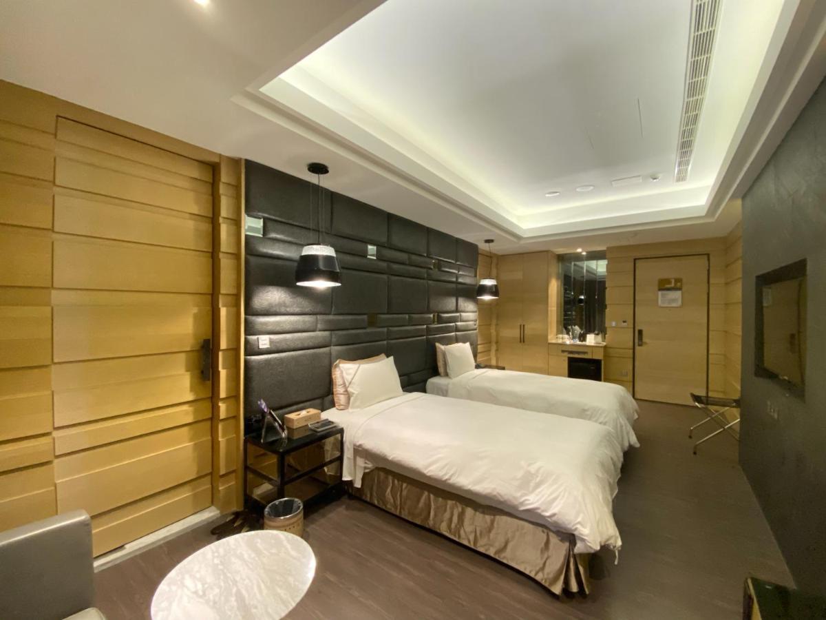 U-Her Hotel Taichung Eksteriør bilde