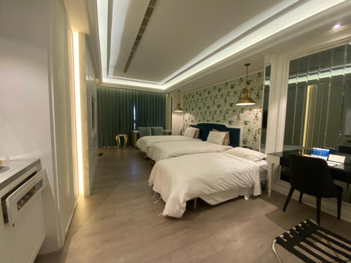 U-Her Hotel Taichung Eksteriør bilde