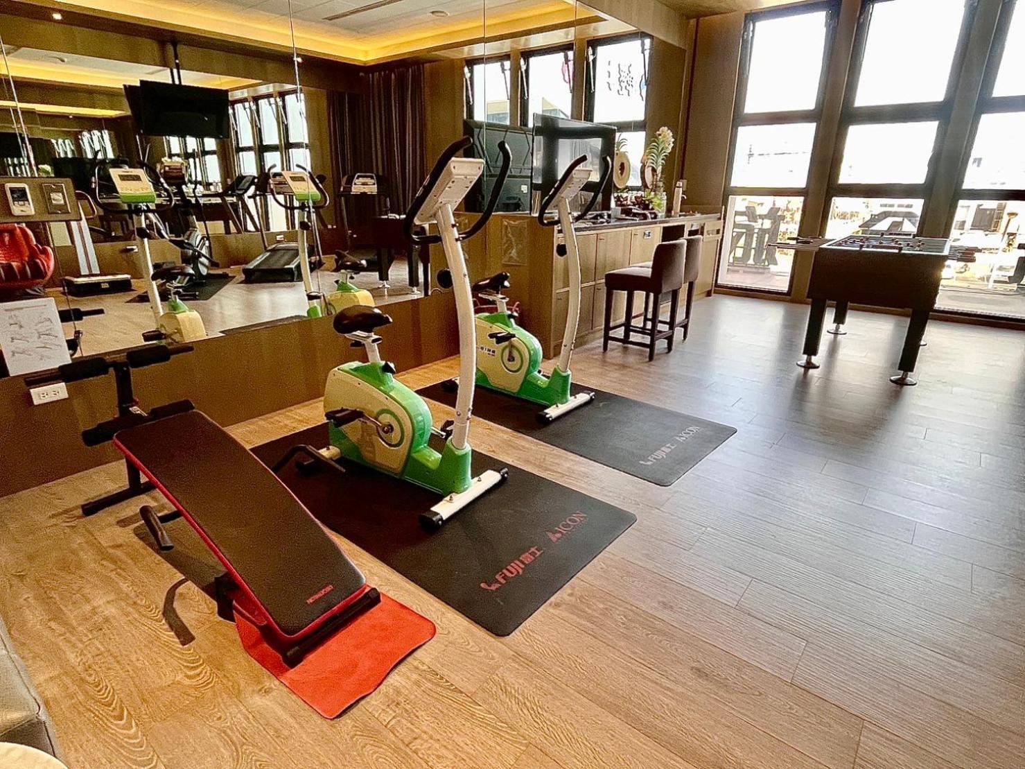 U-Her Hotel Taichung Eksteriør bilde