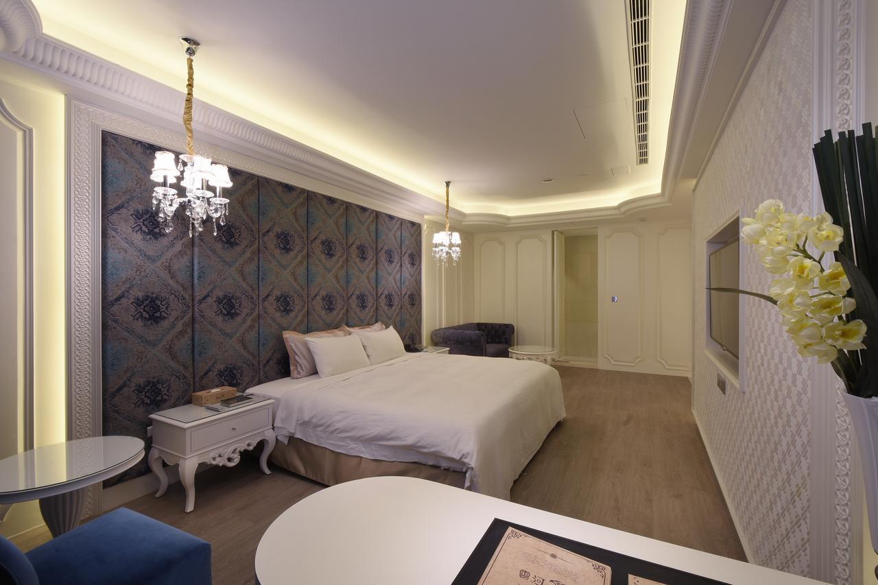 U-Her Hotel Taichung Eksteriør bilde