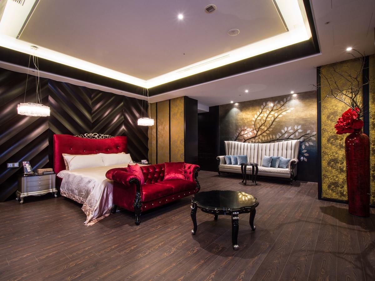 U-Her Hotel Taichung Eksteriør bilde