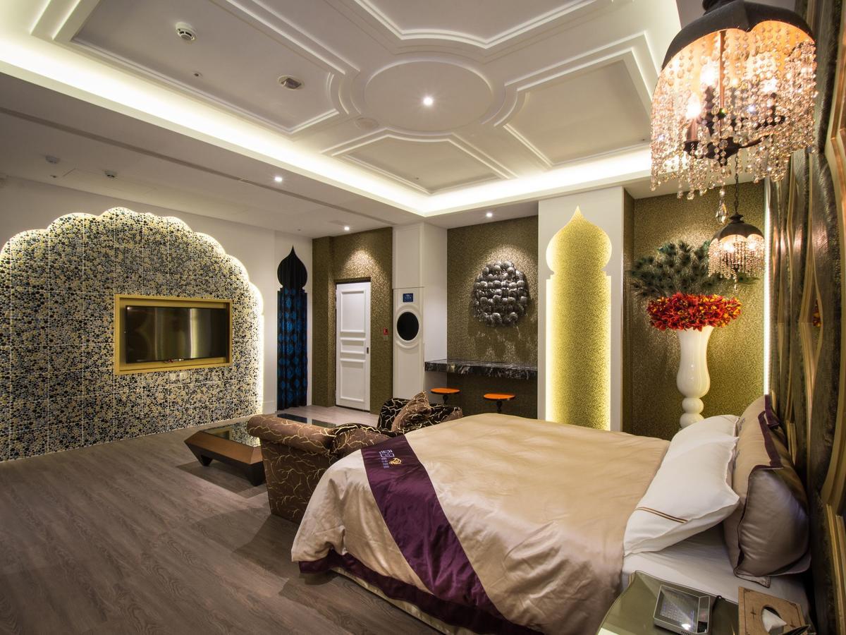U-Her Hotel Taichung Eksteriør bilde