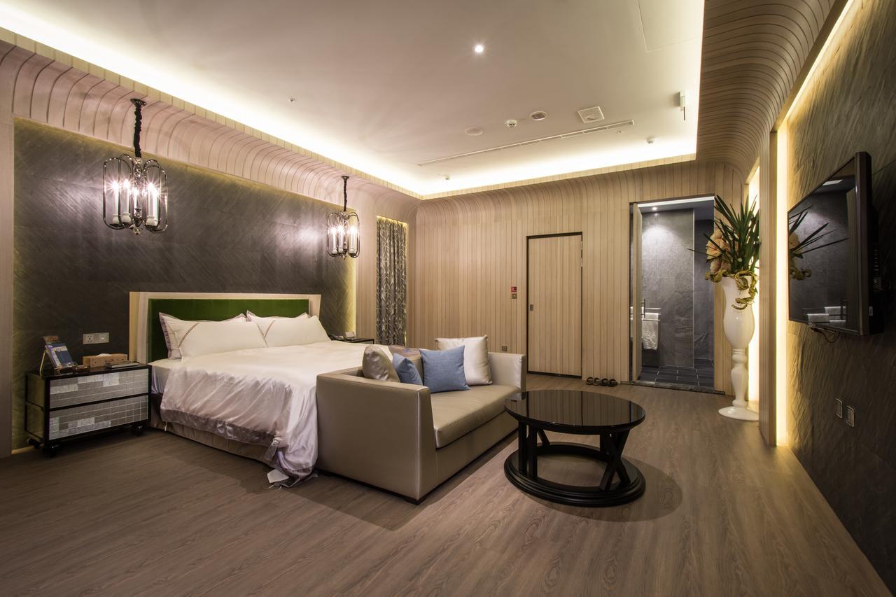 U-Her Hotel Taichung Eksteriør bilde