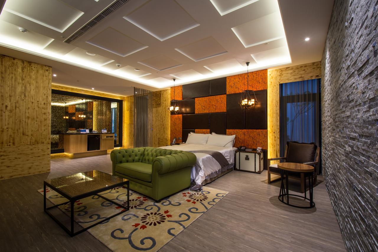 U-Her Hotel Taichung Eksteriør bilde