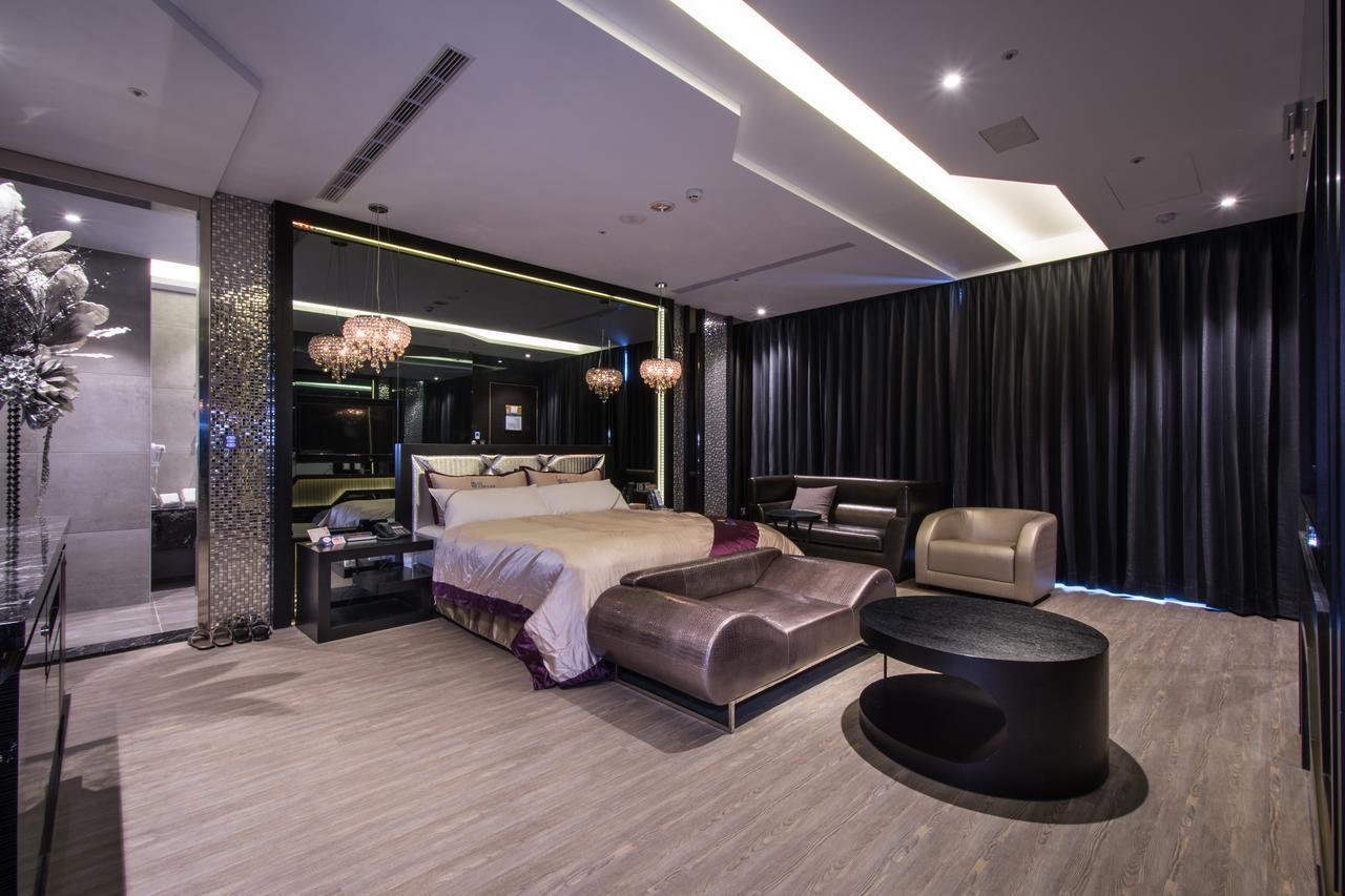 U-Her Hotel Taichung Eksteriør bilde