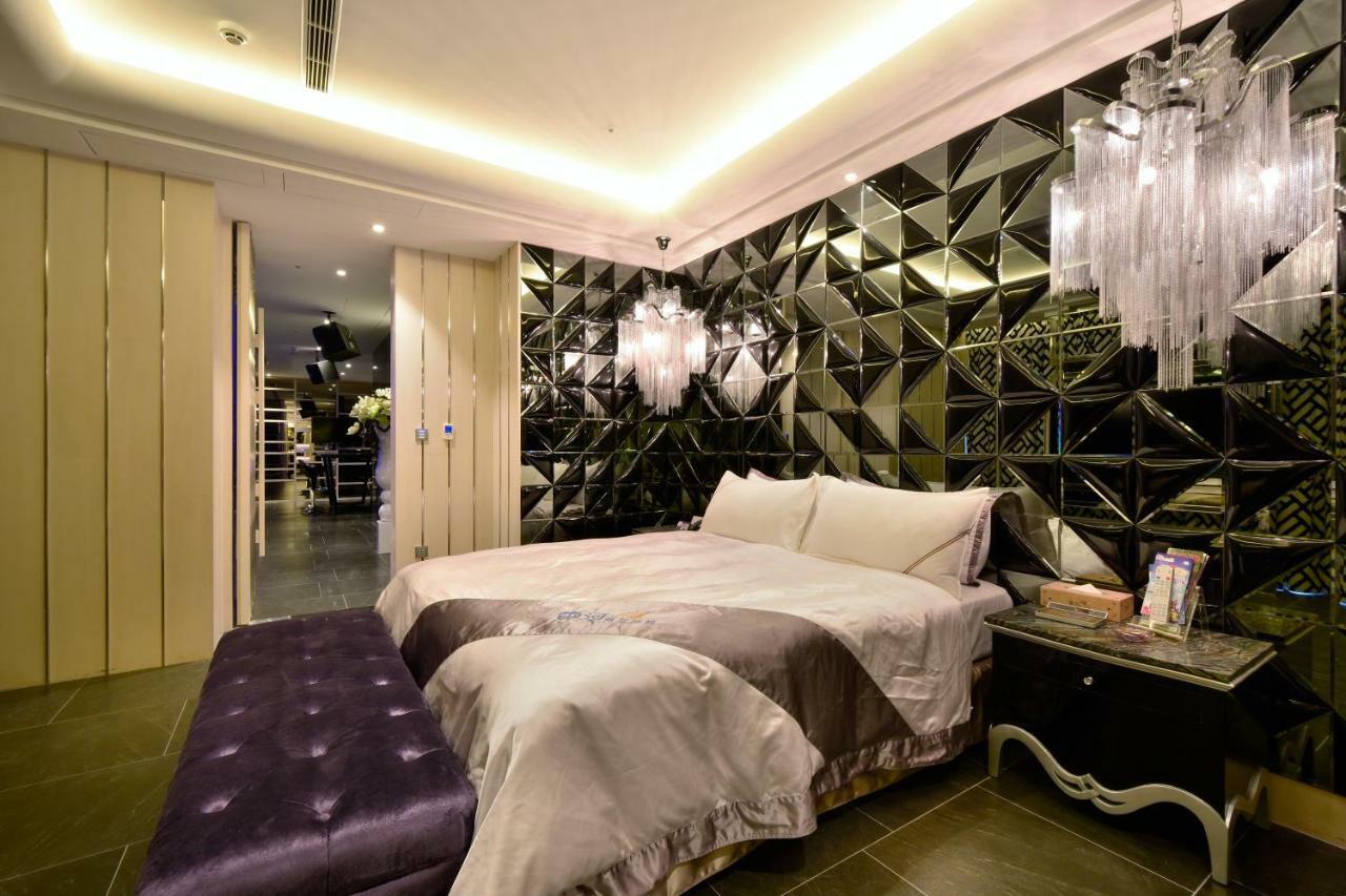 U-Her Hotel Taichung Eksteriør bilde