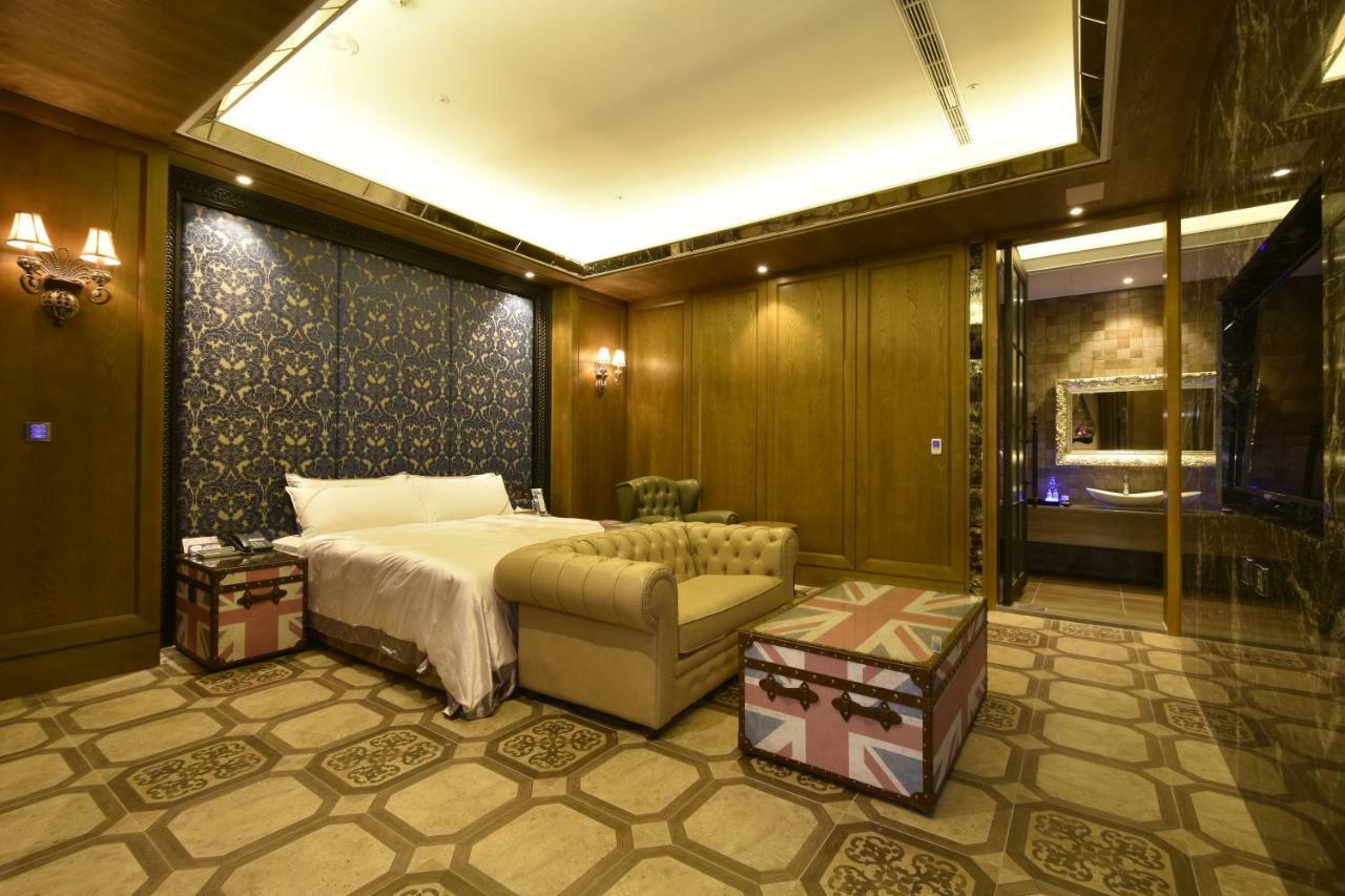 U-Her Hotel Taichung Eksteriør bilde