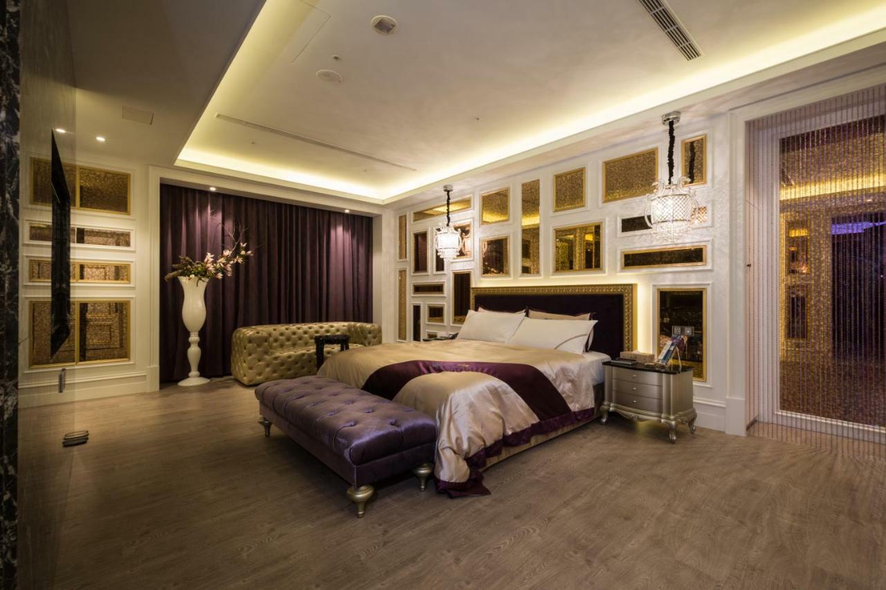 U-Her Hotel Taichung Eksteriør bilde